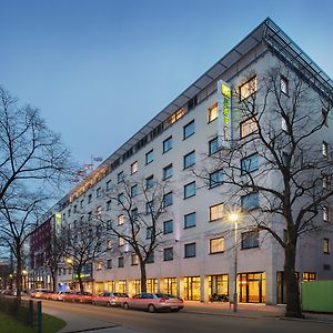 Holiday Inn Express Berlin City Centre By Ihg